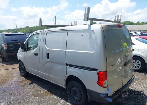 2013 Nissan Nv200 S z USA, uszkodzony, nr VIN 3N6CM0KN3DK697556